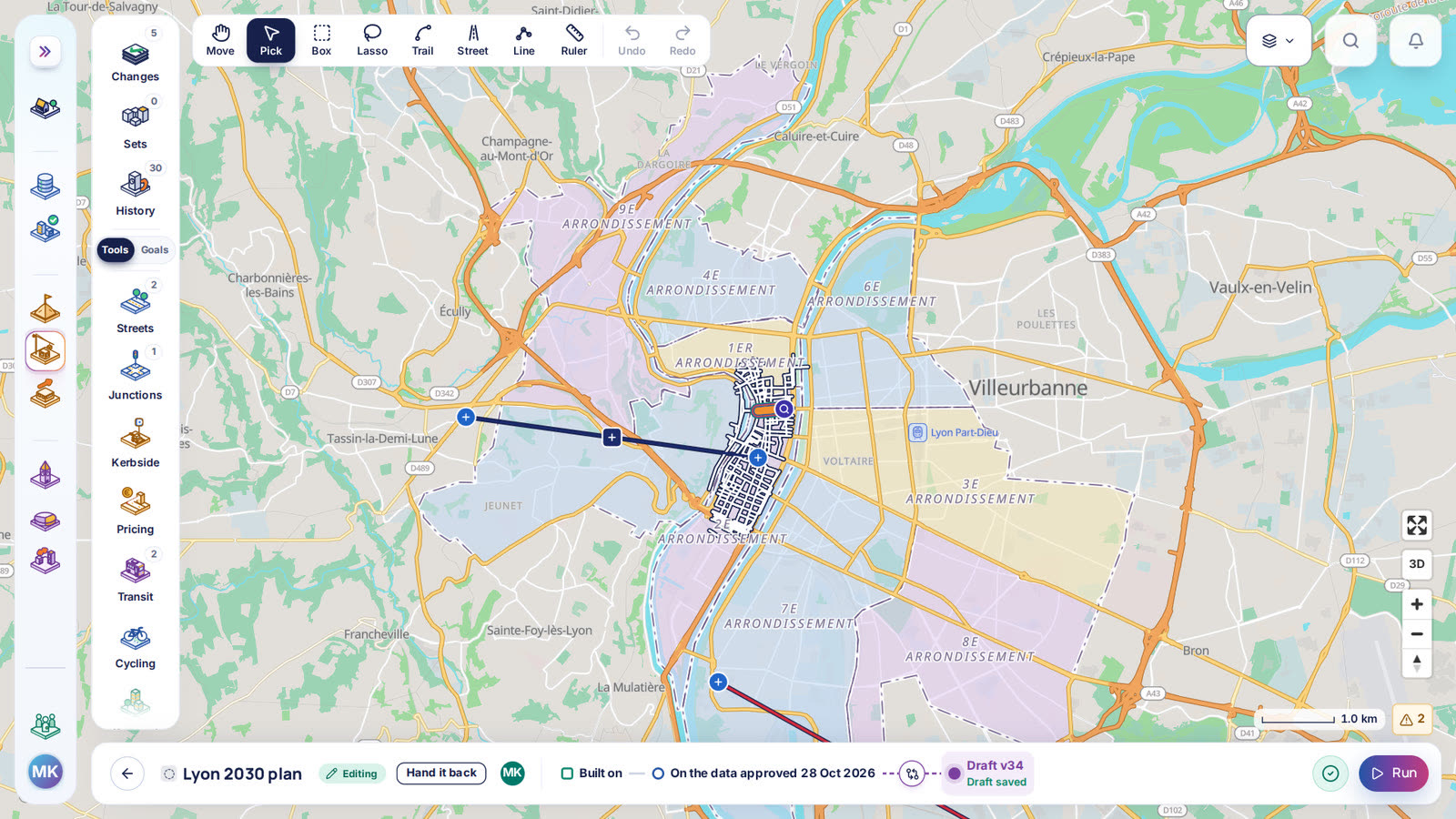 Lyon in Polycity's scenario editor, its zones over the street map