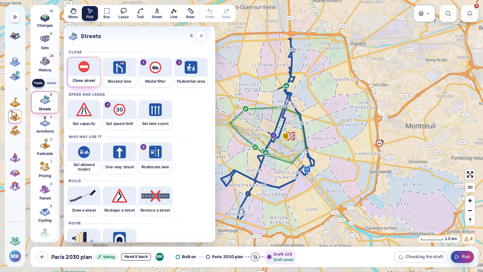 The Streets tools open over Paris in the scenario editor